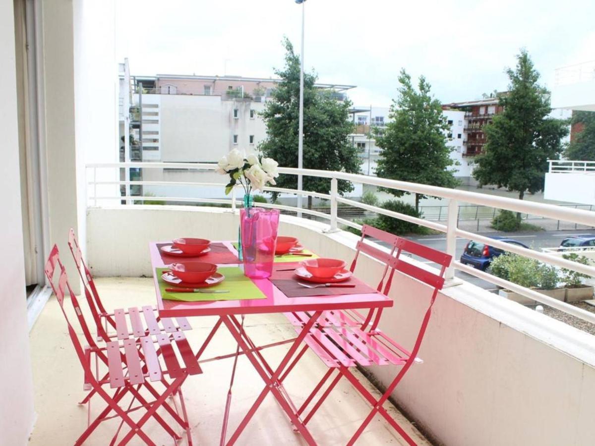 Appartement 2 Pieces Avec Balcon, Parking Et Piscine, La Rochelle - Fr-1-246-11 Bagian luar foto